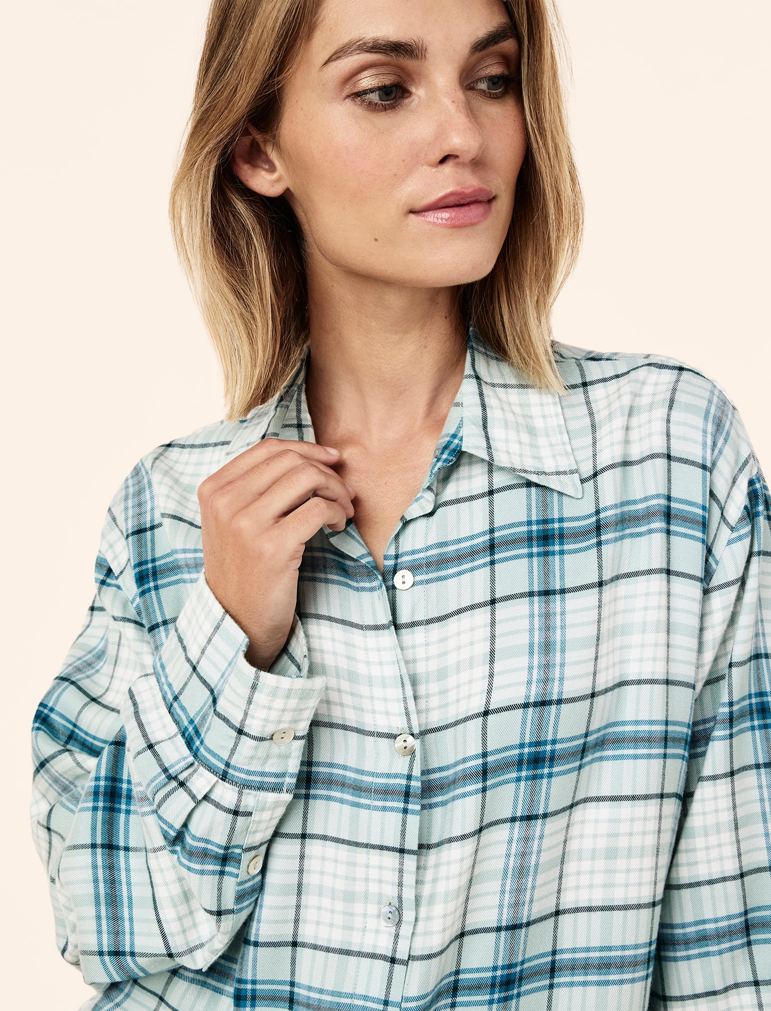 Comfy Plaid Full Length PJ Set - Image 5