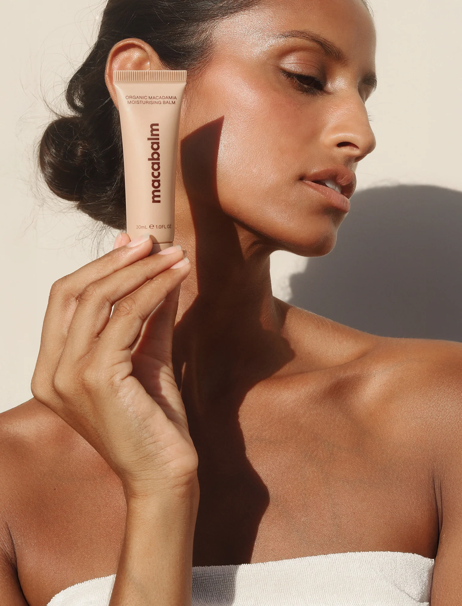 Macabalm Moisturizing Balm - Image 3